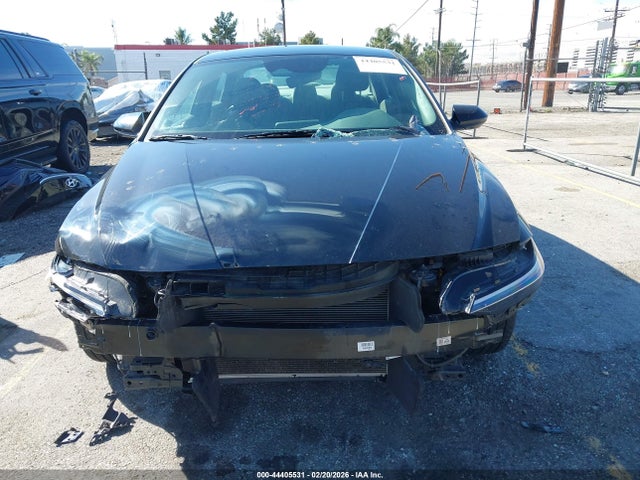 KMHLM4DG9RU762910 Hyundai ELANTRA SEL