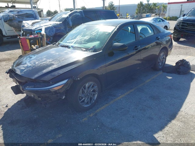 KMHLM4DG9RU762910 Hyundai ELANTRA SEL