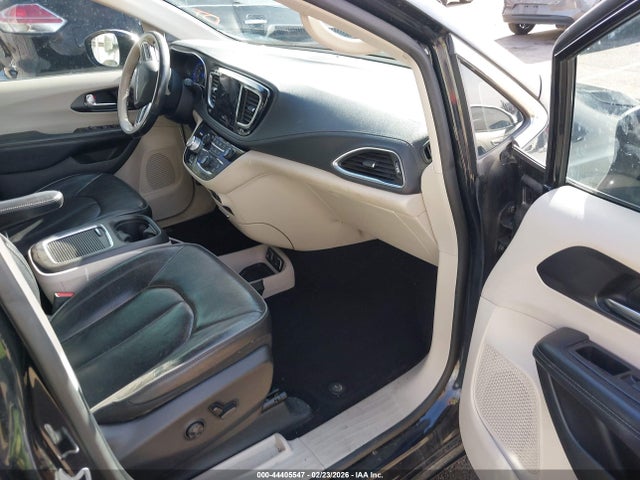 2020 CHRYSLER PACIFICA 2C4RC1GGXLR104299 Photo 4