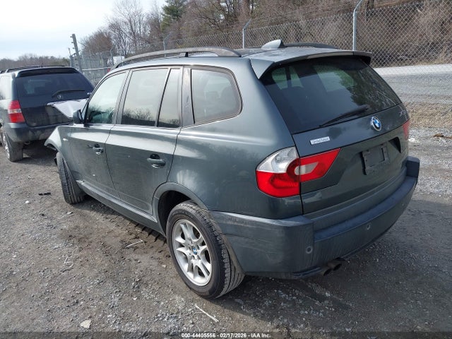 2004 BMW X3 WBXPA73484WC37928 Photo 2