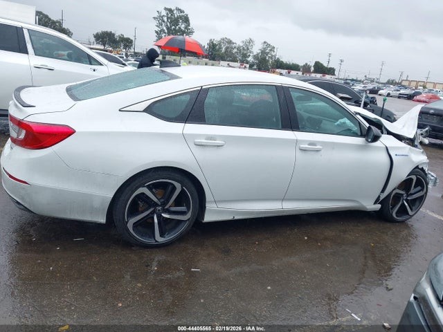 1HGCV3F21NA018132 Honda Accord Hybrid Sport