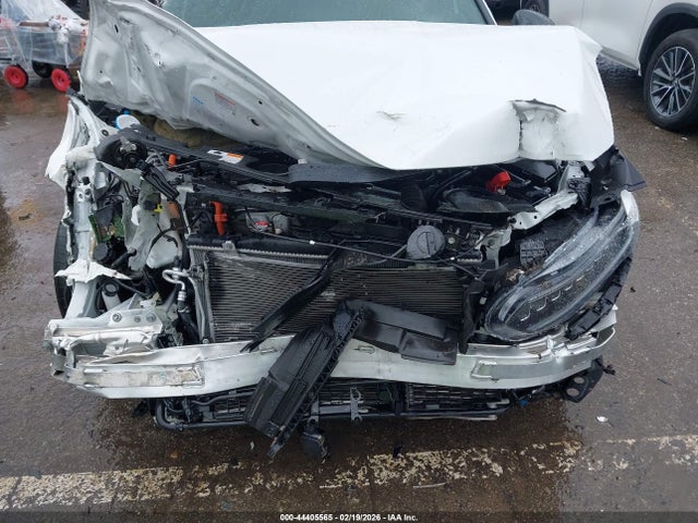 1HGCV3F21NA018132 Honda Accord Hybrid Sport