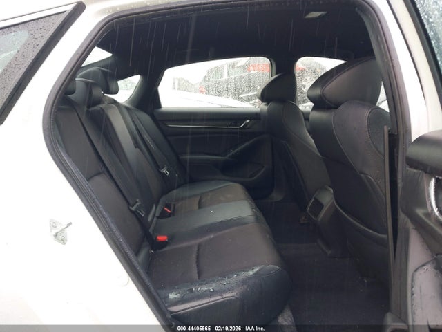 1HGCV3F21NA018132 Honda Accord Hybrid Sport
