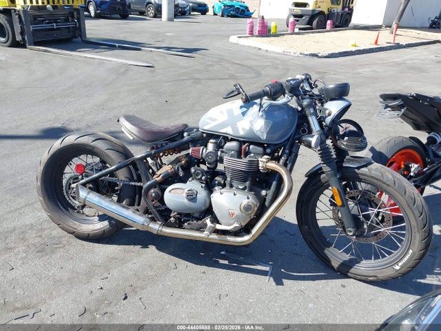 2017 TRIUMPH MOTORCYCLE BONNEVILLE SMTD42HL8HT815882