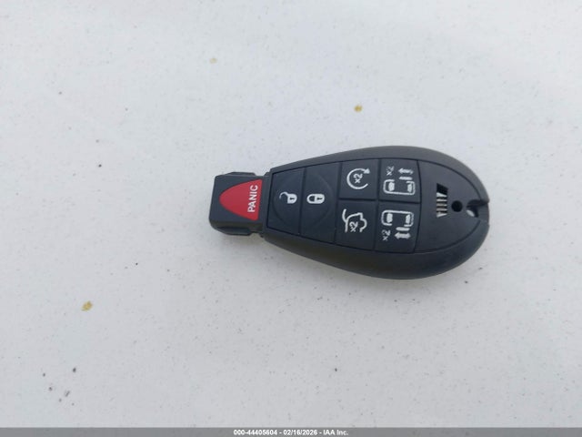 2016 CHRYSLER TOWN & COUNTRY 2C4RC1BG1GR141660 Photo 10