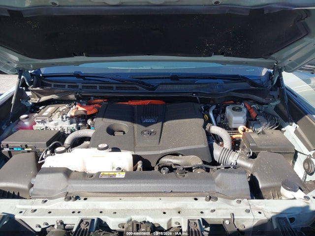 Toyota Sequoia Limited 2025 7SVAAABA9SX048433 Image 10
