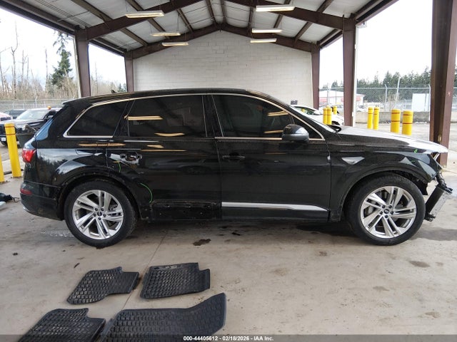 44405612 :رقم المزاد ، WA1VXBF75PD003023 vin ، 2023 Audi Q7 Prestige 55 Tfsi Quattro Tiptronic مزاد بيع