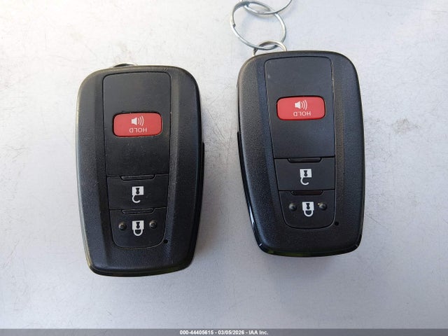JTND4MBE0M3112190 Toyota COROLLA SE