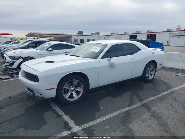 Dodge Challenger Sxt 2015 2C3CDZAG6FH821291 Image 2