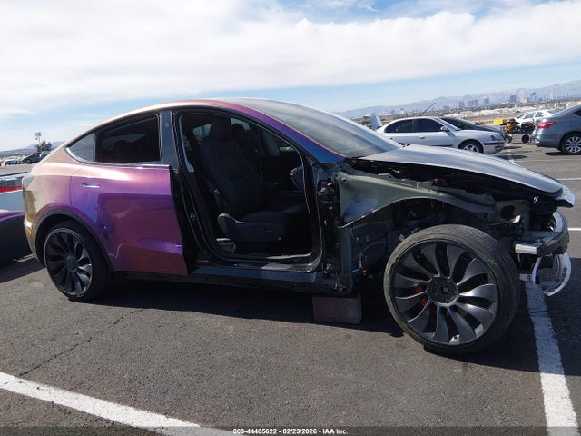 7SAYGDEF8SF216270 Tesla Model Y Performance Dual Motor All-wheel Drive