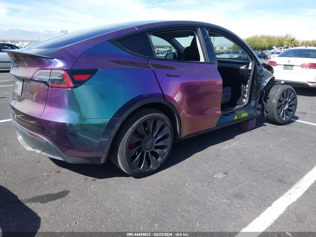 2025 TESLA MODEL Y 7SAYGDEF8SF216270 Photo 3