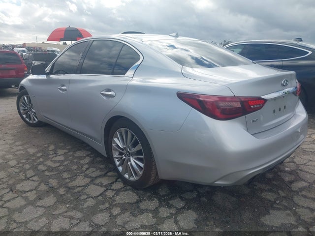 JN1EV7AR1JM435877 Infiniti Q50 3.0t Luxe