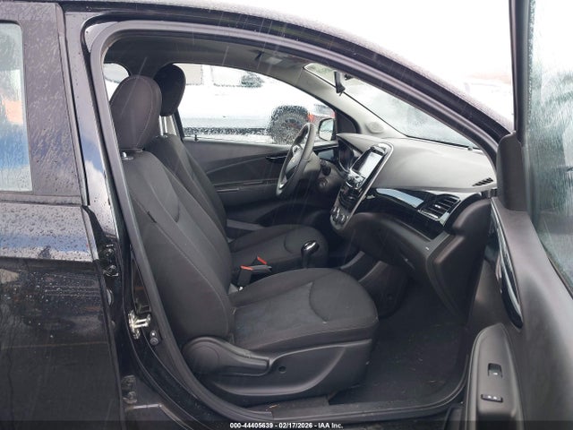 Продажа на аукционе авто 2018 Chevrolet Spark 1lt Cvt, vin: KL8CD6SA6JC429551, номер лота: 44405639