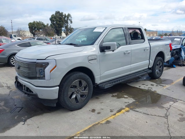 Ford F-150 Lightning Lariat 2023 1FT6W1EV7PWG52883 Image 2