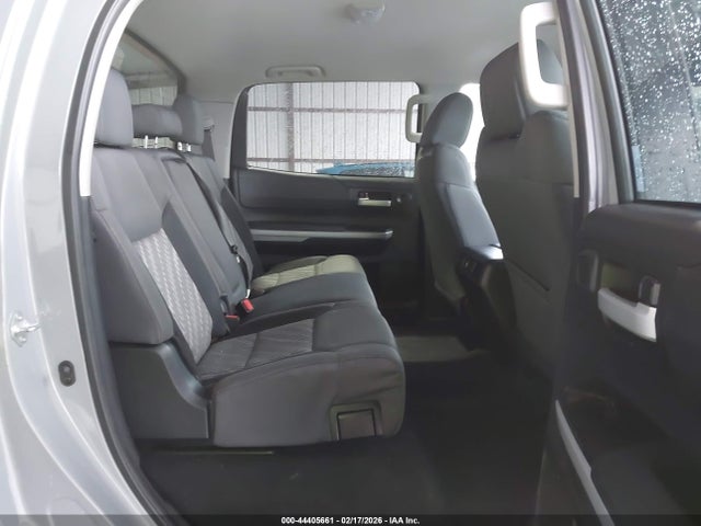 Toyota Tundra Sr5 2021 5TFDY5F1XMX031812 Image 8