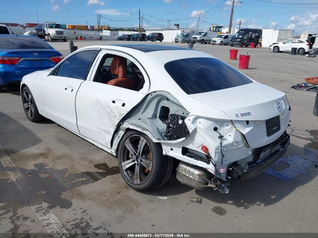 W1KAF4GB6SR239512 Mercedes-Benz C 300