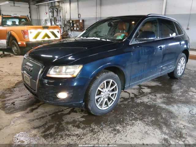 2011 AUDI Q5 WA1CFAFP6BA009668 Photo 1