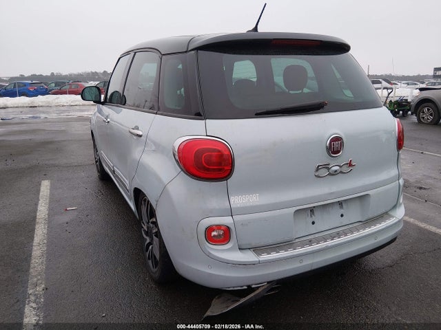 2014 FIAT 500L ZFBCFACH6EZ007446 Photo 2