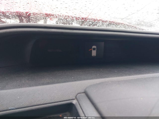 JTDKDTB33E1077761 Toyota Prius C One