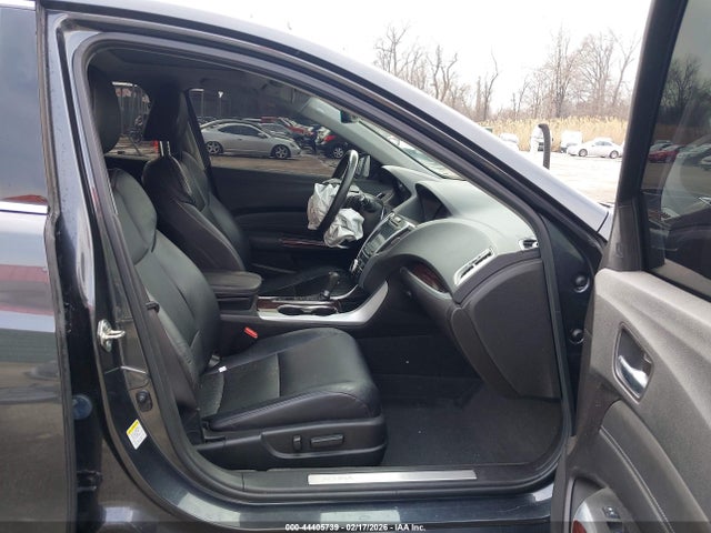 44405739 :رقم المزاد ، 19UUB1F56GA011627 vin ، 2016 Acura Tlx Tech مزاد بيع