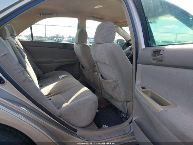 2004 TOYOTA CAMRY 4T1BE32K24U898024 Photo 7