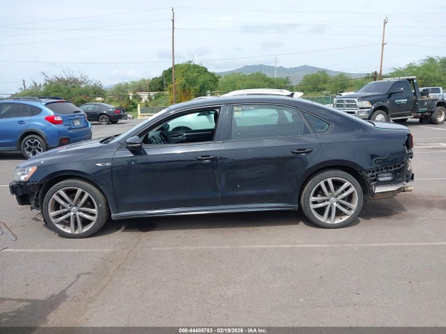 1VWAA7A30JC003304 Volkswagen Passat 2.0t R-line/2.0t S