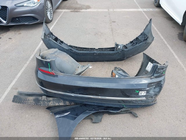 1VWAA7A30JC003304 Volkswagen Passat 2.0t R-line/2.0t S