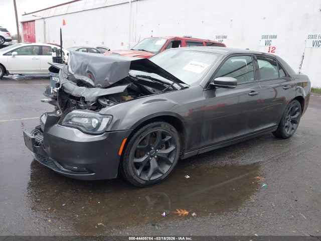 44405784 :رقم المزاد ، 2C3CCABG2MH537365 vin ، 2021 Chrysler 300 300s مزاد بيع