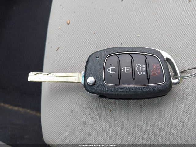 Hyundai SONATA SE 2019 5NPE24AF4KH813504 Image 11