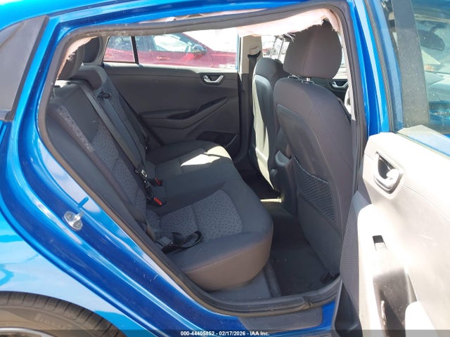 KMHC75LH3JU028923 Hyundai IONIQ ELECTRIC