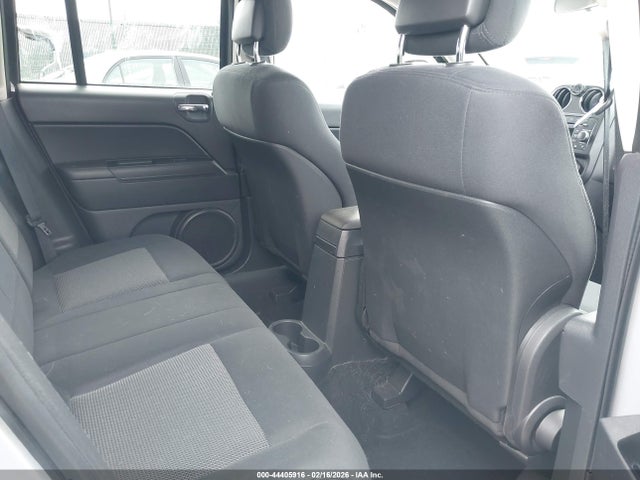 2011 JEEP COMPASS 1J4NF1FBXBD197381 Photo 7