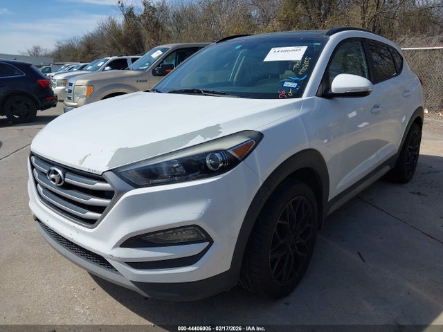 KM8J33A24JU654485 Hyundai Tucson Value