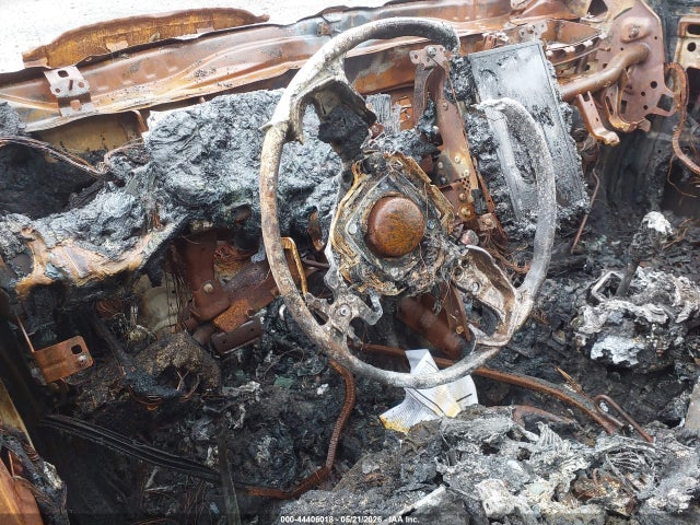 2020 Subaru Outback Limited მანქანა იყიდება აუქციონზე, vin: 4S4BTANC5L3245903, აუქციონის ნომერი: 44406018