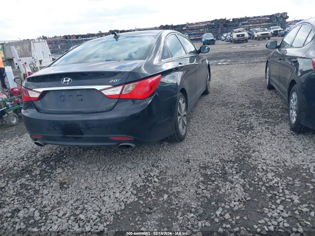 2011 HYUNDAI SONATA 5NPEC4AB5BH218378 Photo 3