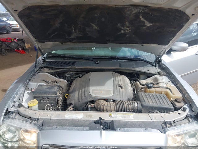 2008 Chrysler 300c Hemi მანქანა იყიდება აუქციონზე, vin: 2C3LA63H48H312610, აუქციონის ნომერი: 44406055