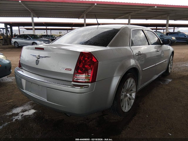 2008 Chrysler 300c Hemi მანქანა იყიდება აუქციონზე, vin: 2C3LA63H48H312610, აუქციონის ნომერი: 44406055