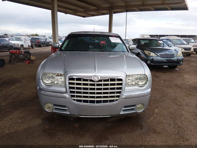 2008 Chrysler 300c Hemi მანქანა იყიდება აუქციონზე, vin: 2C3LA63H48H312610, აუქციონის ნომერი: 44406055