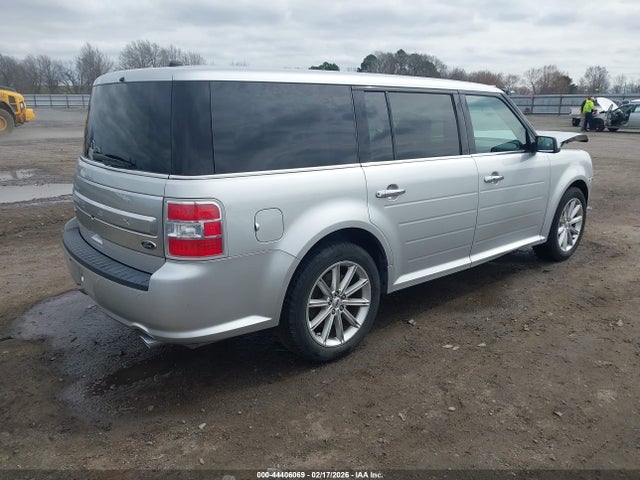 Продажа на аукционе авто 2017 Ford Flex Limited, vin: 2FMGK5D85HBA00832, номер лота: 44406069