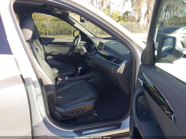 2019 BMW X1 WBXHU7C56K3H46306 Photo 4