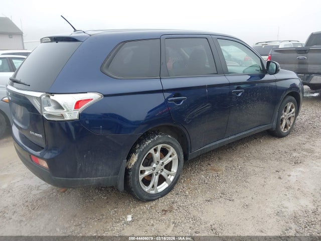 2014 MITSUBISHI OUTLANDER JA4AD3A35EZ017621 Photo 3