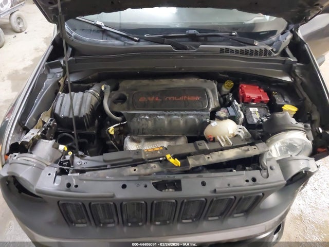 Продажа на аукционе авто 2018 Jeep Renegade Upland Edition 4x4, vin: ZACCJBAB2JPH72291, номер лота: 44406091