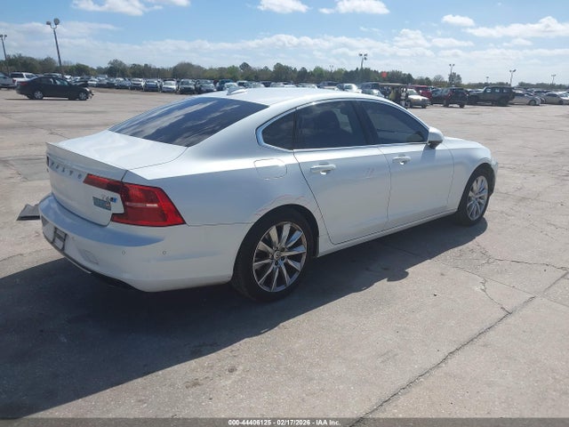 2017 VOLVO S90 YV1A22MK6H1018153 Photo 3
