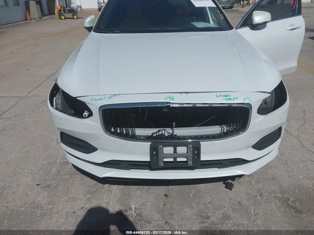 2017 VOLVO S90 YV1A22MK6H1018153 Photo 5