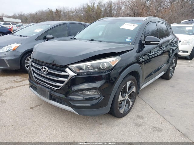 KM8J33A23HU376494 Hyundai Tucson Sport