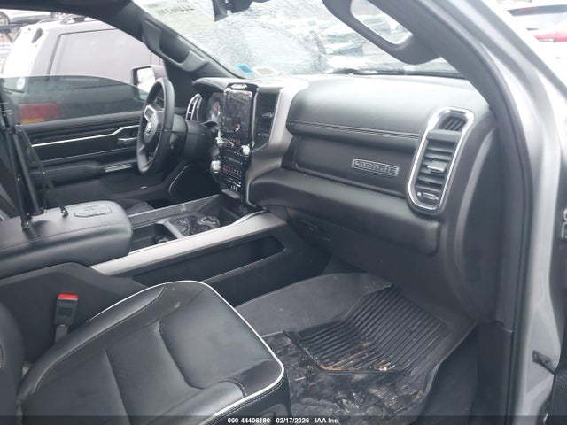 2025 Ram 1500 Laramie  4x4 5'7 Box მანქანა იყიდება აუქციონზე, vin: 1C6SRFJP5SN520737, აუქციონის ნომერი: 44406190