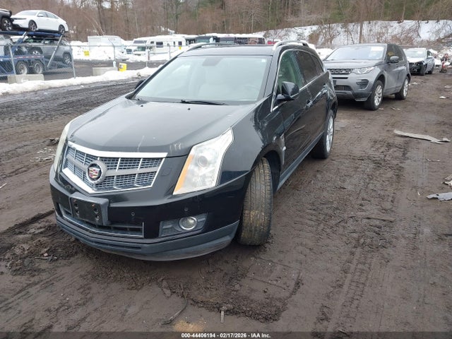 44406194 :رقم المزاد ، 3GYFNCEY3AS500444 vin ، 2010 Cadillac Srx Premium Collection مزاد بيع