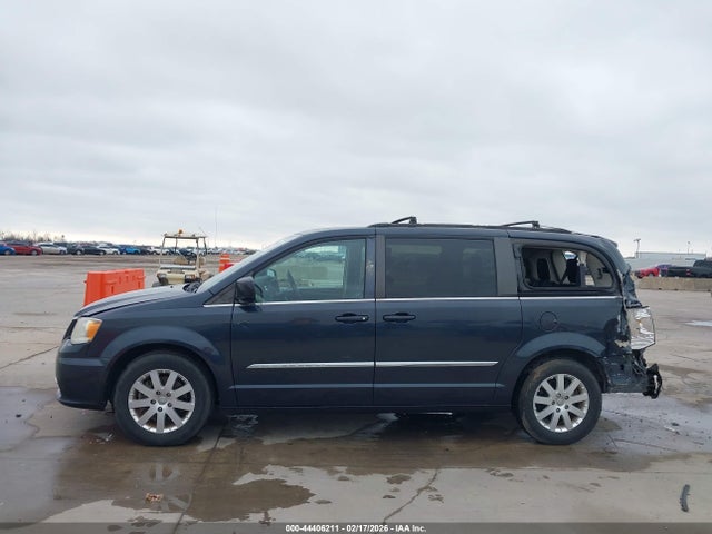 44406211 :رقم المزاد ، 2C4RC1BG1ER442264 vin ، 2014 Chrysler Town & Country Touring مزاد بيع