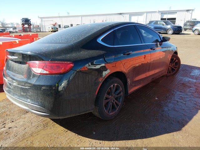 44406235 :رقم المزاد ، 1C3CCCFB6HN500908 vin ، 2017 Chrysler 200 Touring مزاد بيع