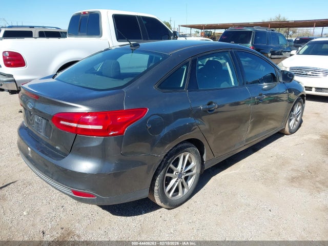 Ford FOCUS SE 2015 1FADP3F27FL338323 Image 4