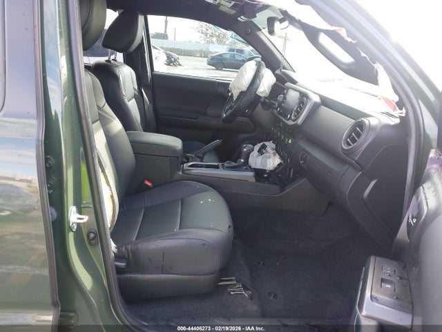 3TMDZ5BN8NM137950 Toyota Tacoma Trd Sport